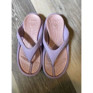 Crocs Flip Flop Sandals  Lavender Pink Thong big Girl's Size 3